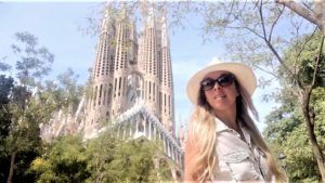 Sagrada Familia - façade de la passion -Prof Laura Moraes 