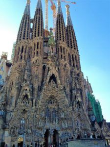 Sagrada Familia façade nativité